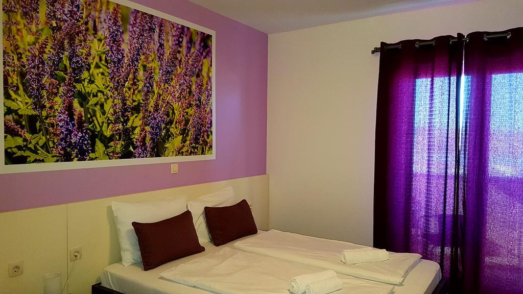 Bed & Breakfast Marta & Tona Kustići 외부 사진