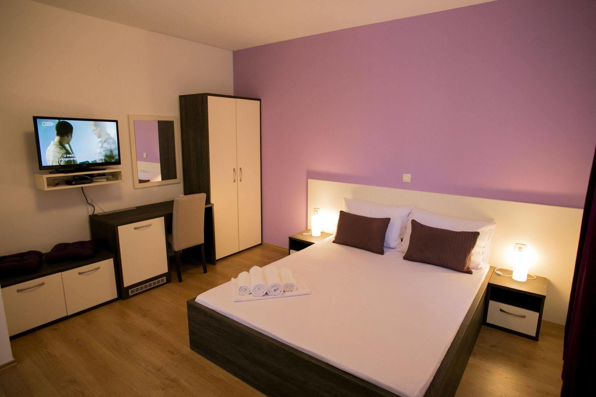 Bed & Breakfast Marta & Tona Kustići 외부 사진