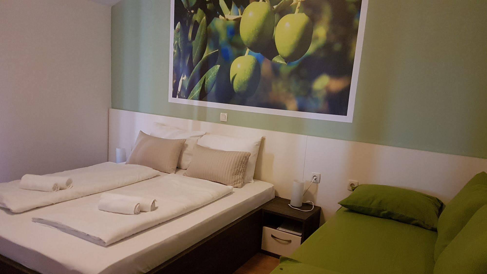 Bed & Breakfast Marta & Tona Kustići 외부 사진
