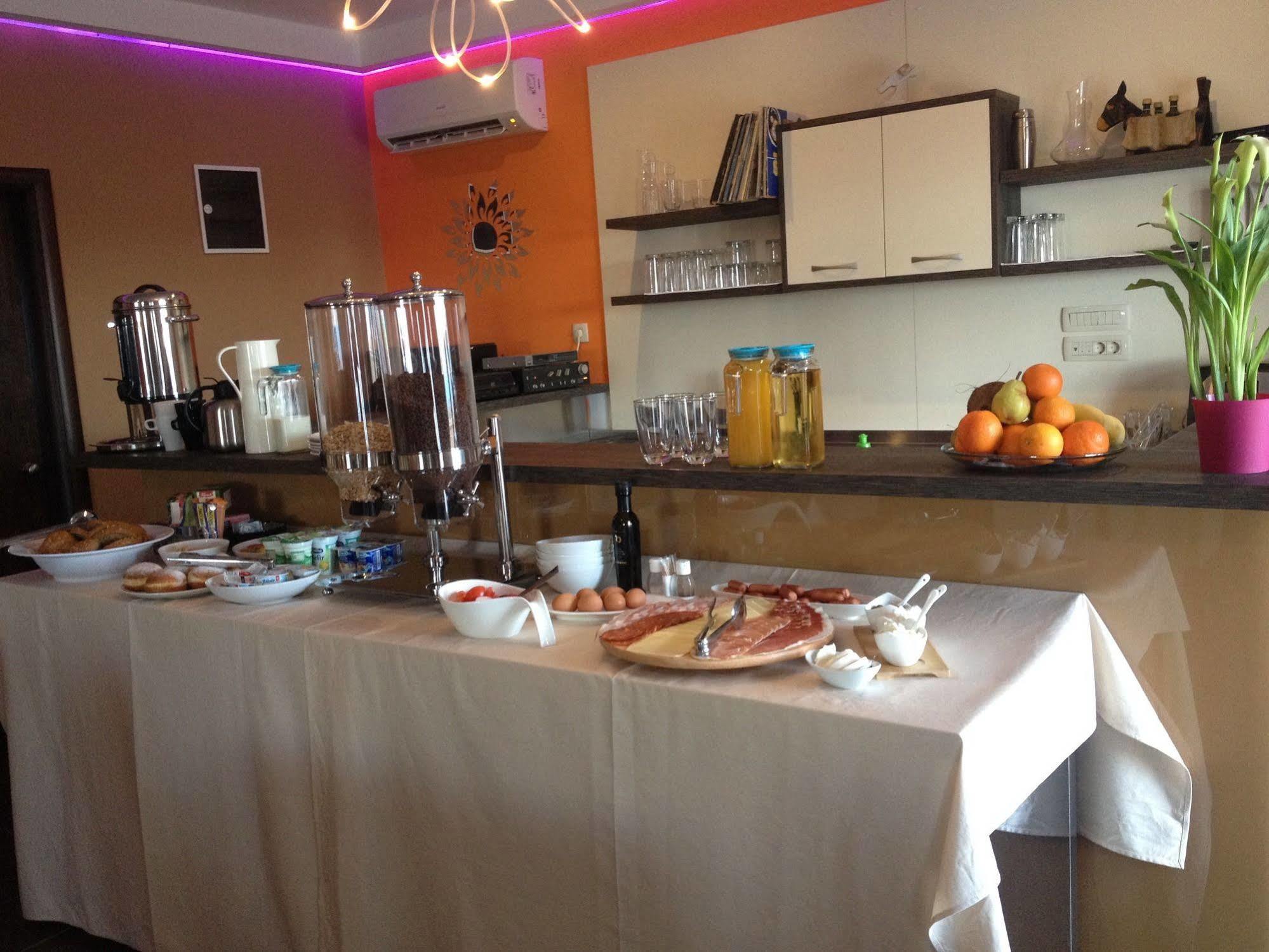 Bed & Breakfast Marta & Tona Kustići 외부 사진